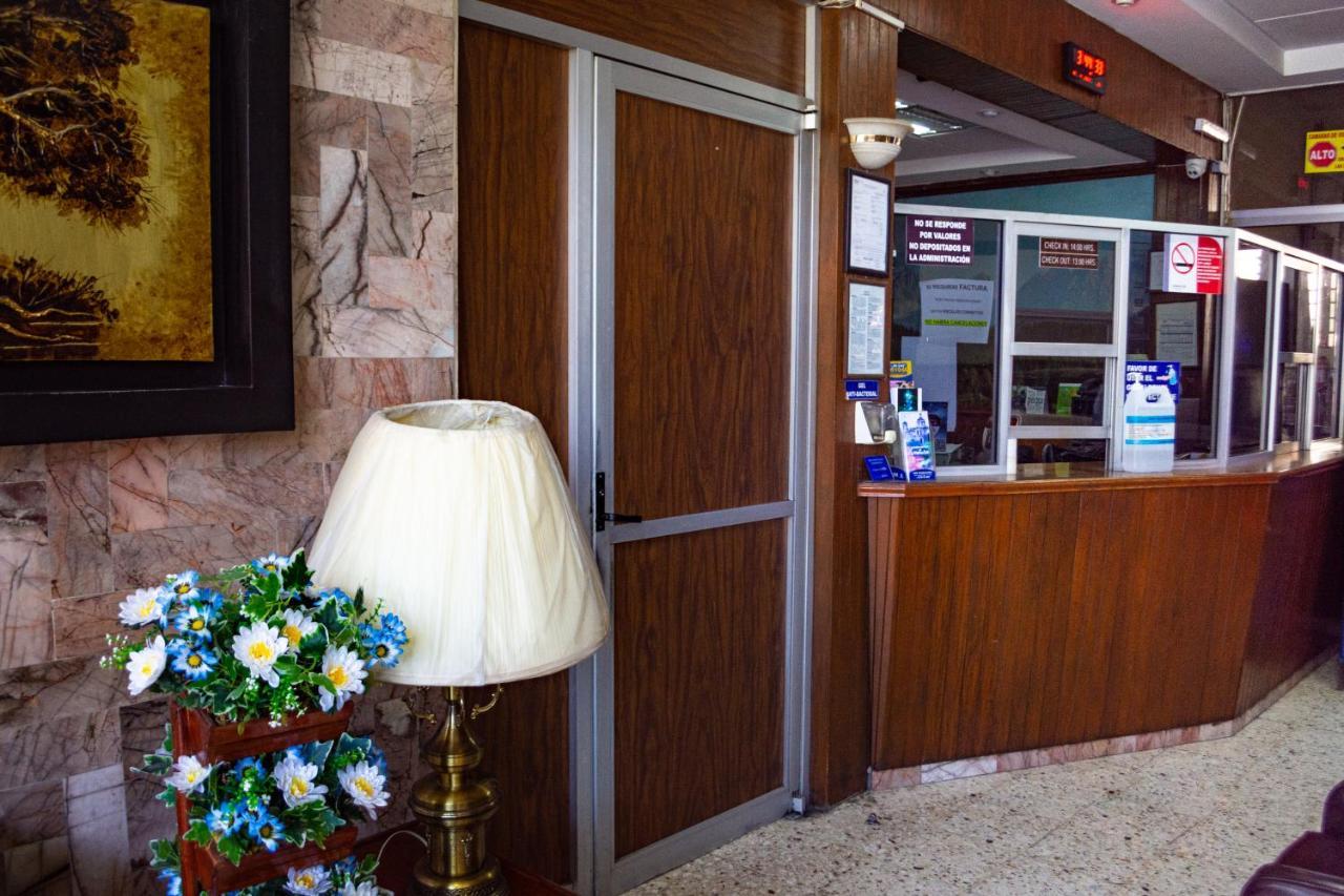 Hotel Guadalajara سان لويس بوتوسي المظهر الخارجي الصورة